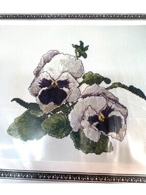 Pastel Pansies Cross Stitch Pattern 6"x5.1" Floral Design On 22 Ct Hardanger